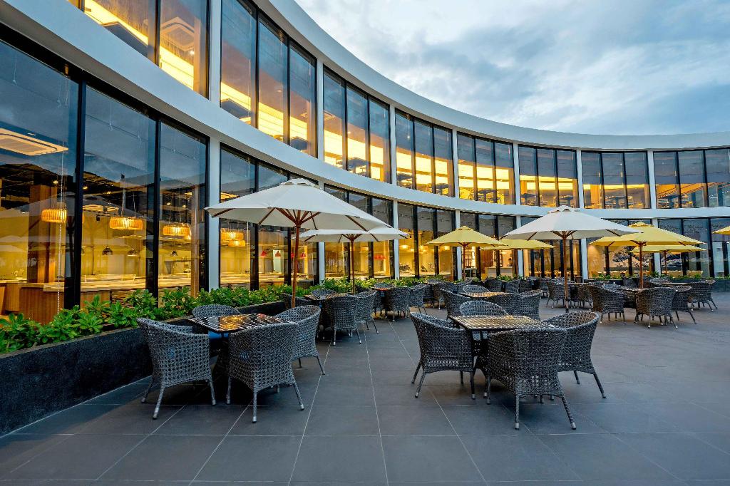Aluminium-framed glass openings and terrace at Oceanami Resort